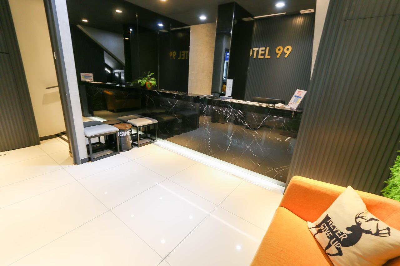 Hotel 99 Sri Petaling  Kuala Lumpur Bagian luar foto