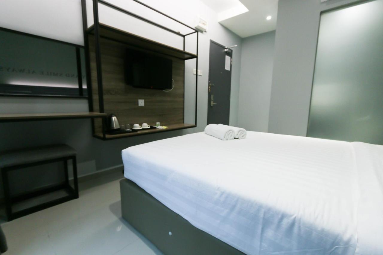 Hotel 99 Sri Petaling  Kuala Lumpur Bagian luar foto