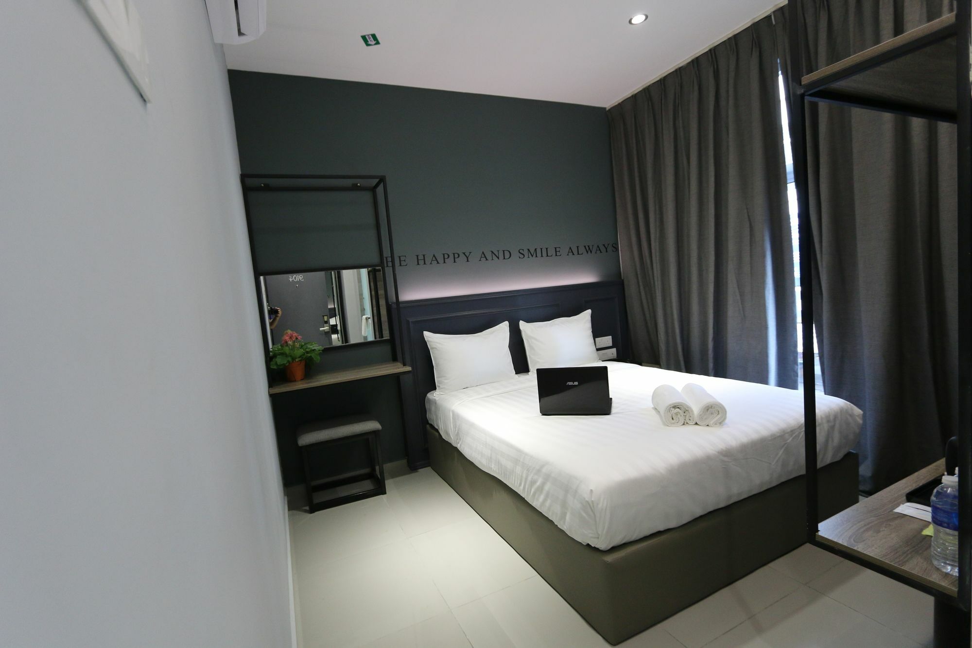 Hotel 99 Sri Petaling  Kuala Lumpur Bagian luar foto