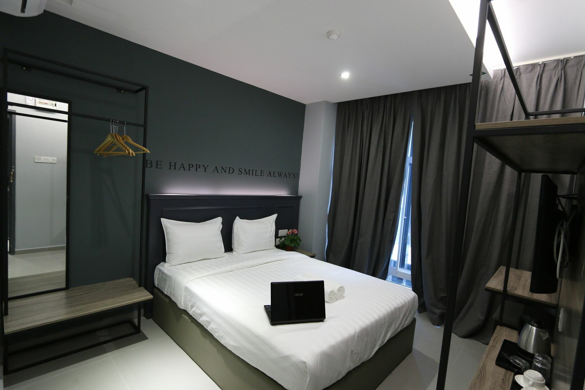 Hotel 99 Sri Petaling  Kuala Lumpur Bagian luar foto