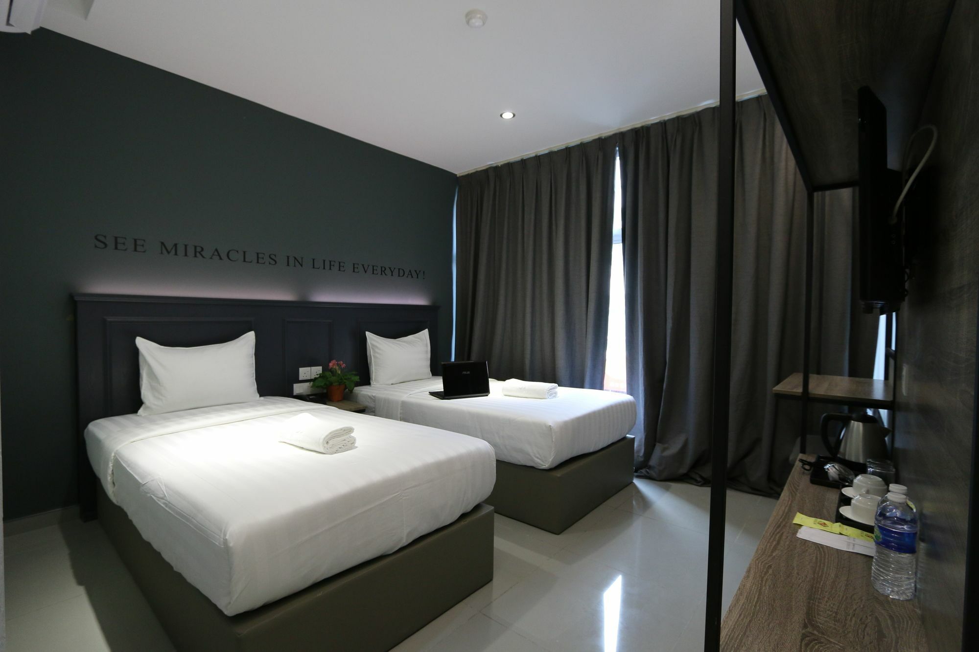 Hotel 99 Sri Petaling  Kuala Lumpur Bagian luar foto