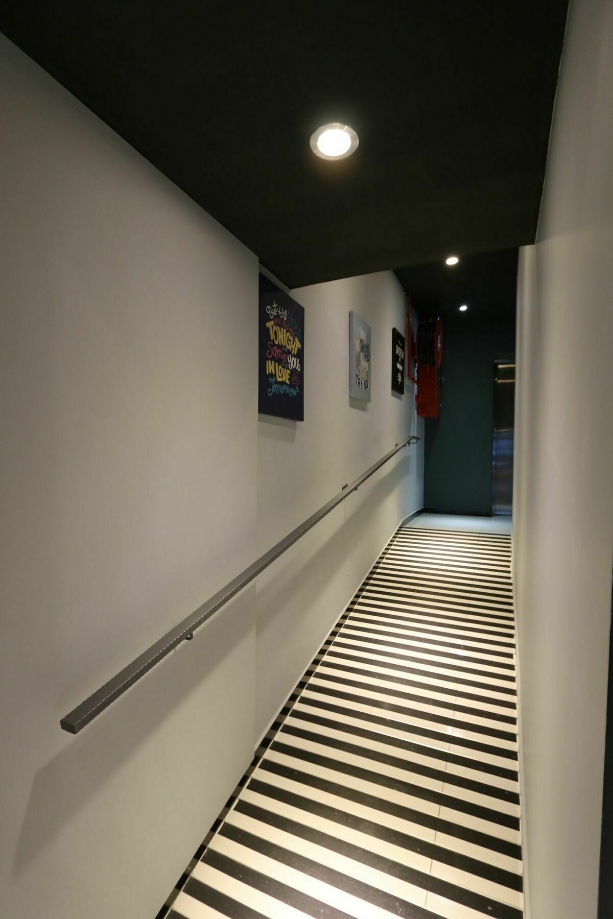 Hotel 99 Sri Petaling  Kuala Lumpur Bagian luar foto